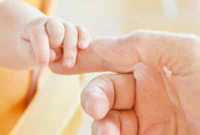 jeu d'éveil pour un bébé de 3 mois